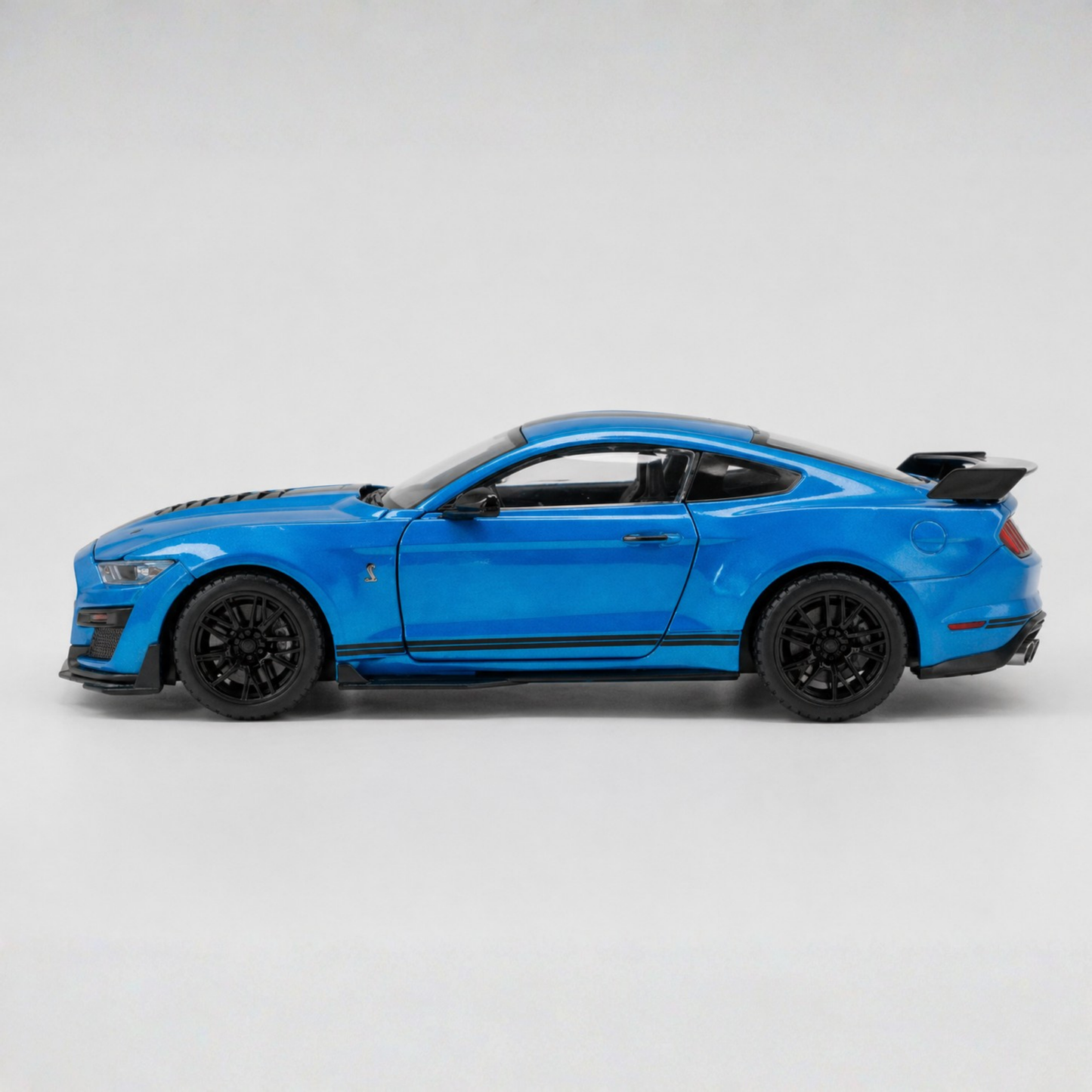 GT500 Blue Stripe Edition