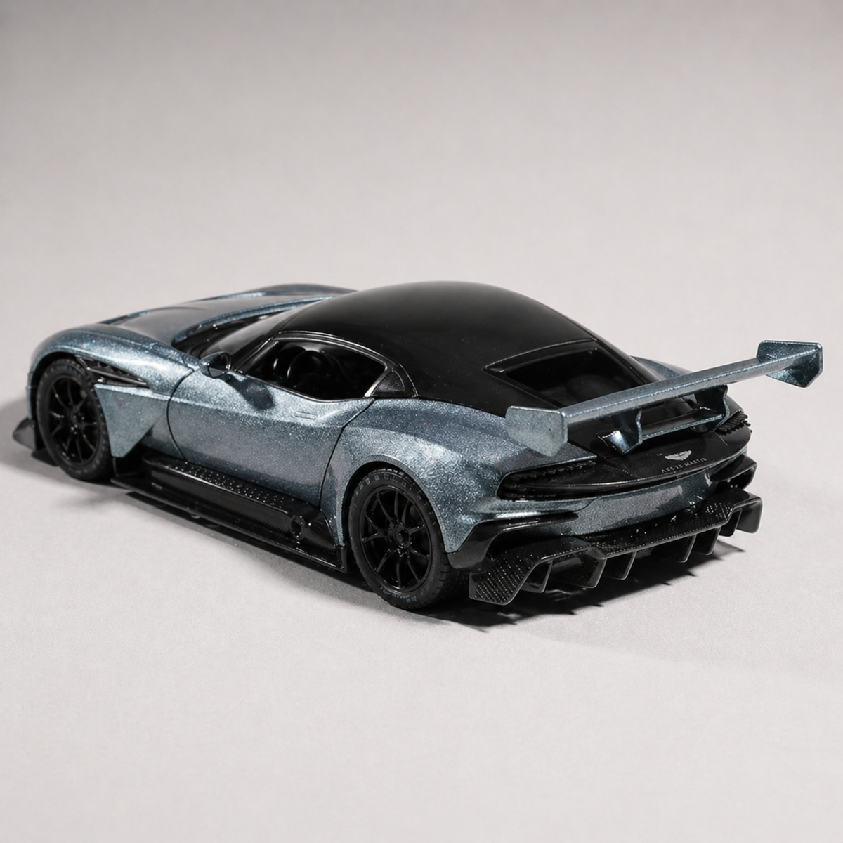 Aston Martin Vulcan Silver Frost Edition