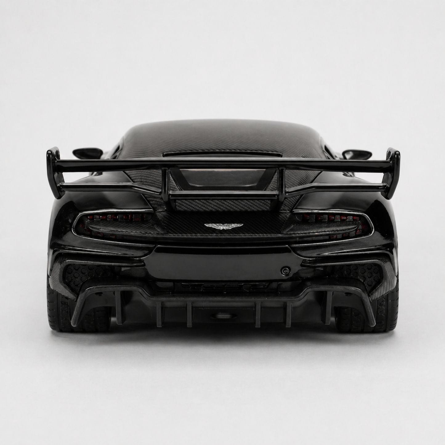 Aston Martin Vulcan Black Edition