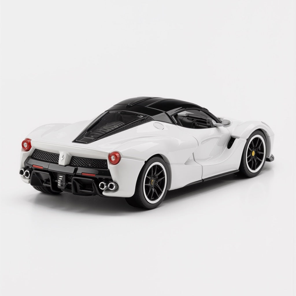 Ferrari LaFerrari White Scale Model 1:64