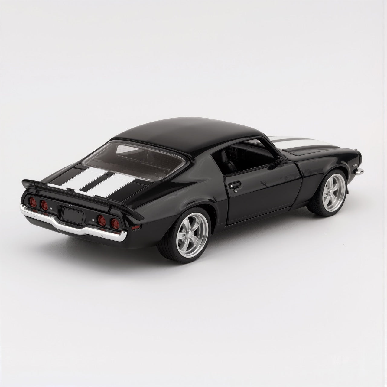 Camaro Z/28 Black White Stripe Scale Model 1:64