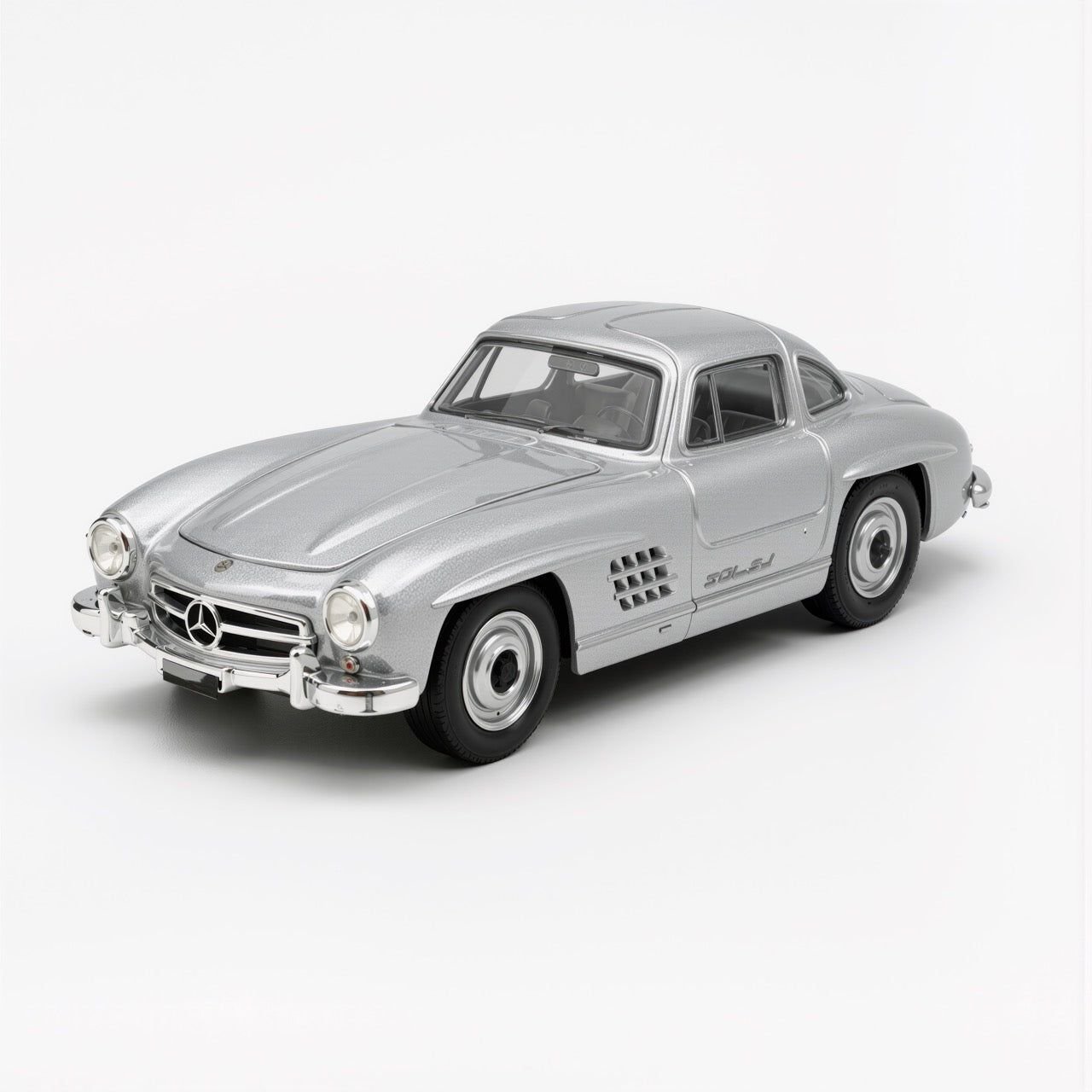 Benz 300 SL Gullwing Silver Scale Model 1:64