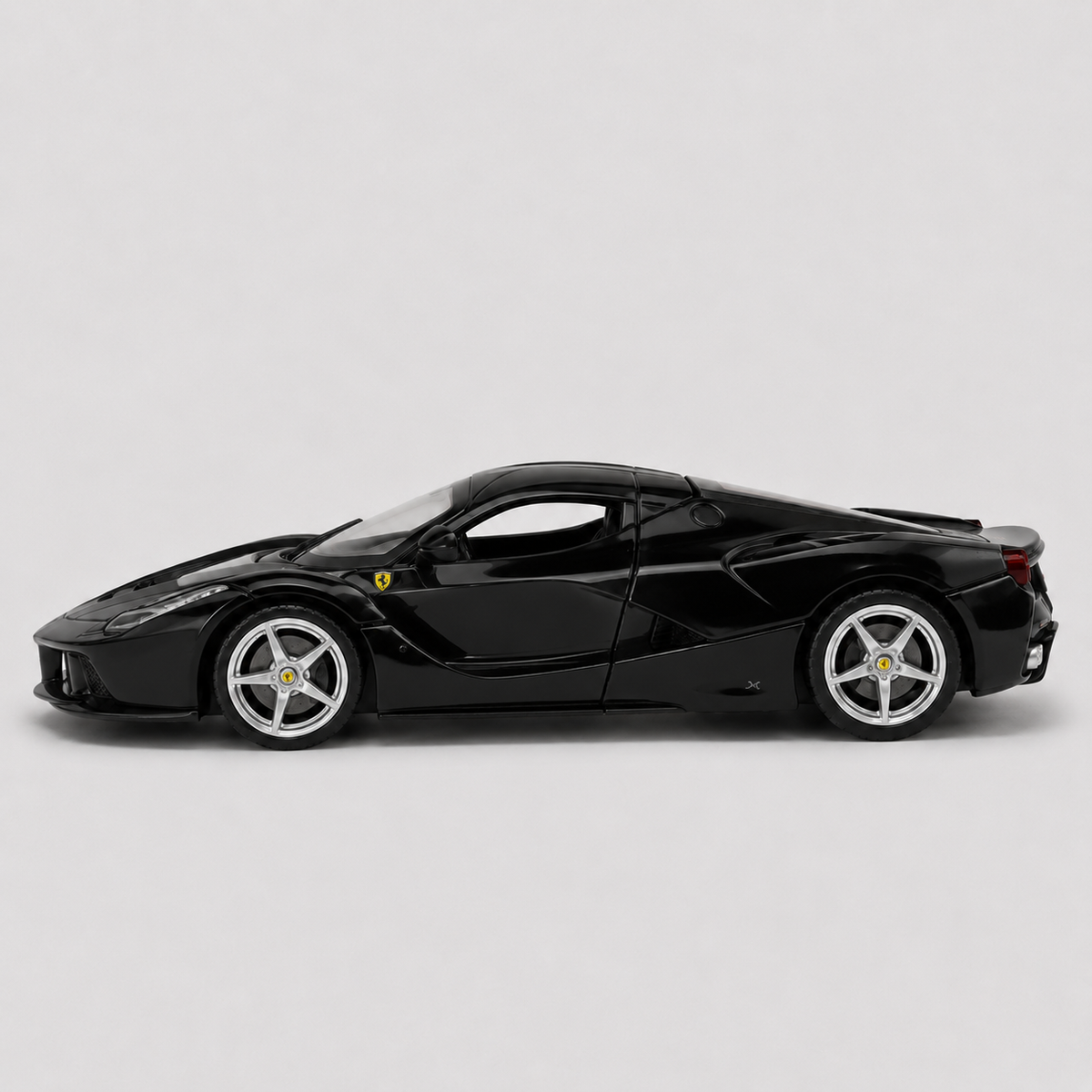 Ferrari LaFerrari Nero