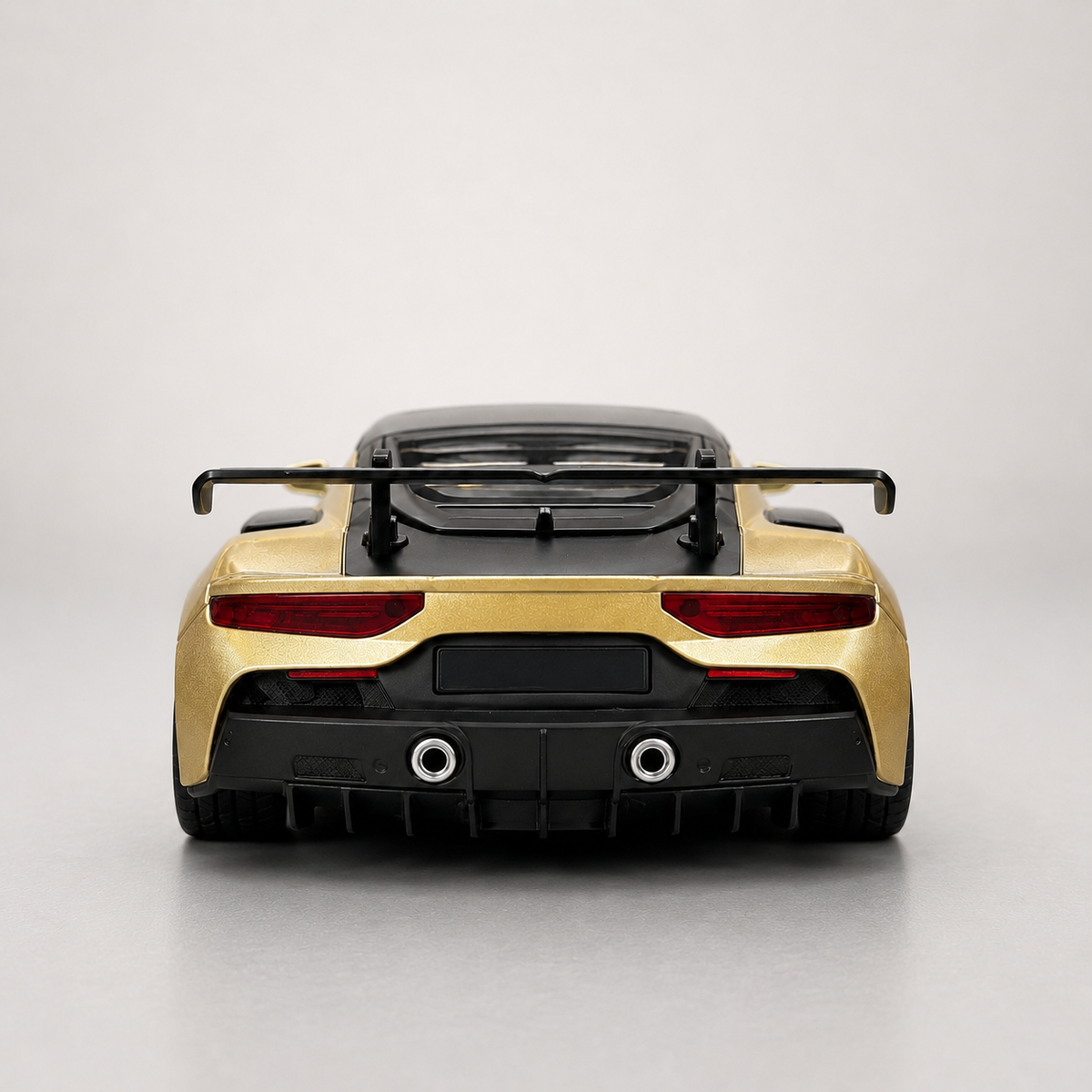 Maserati MC20