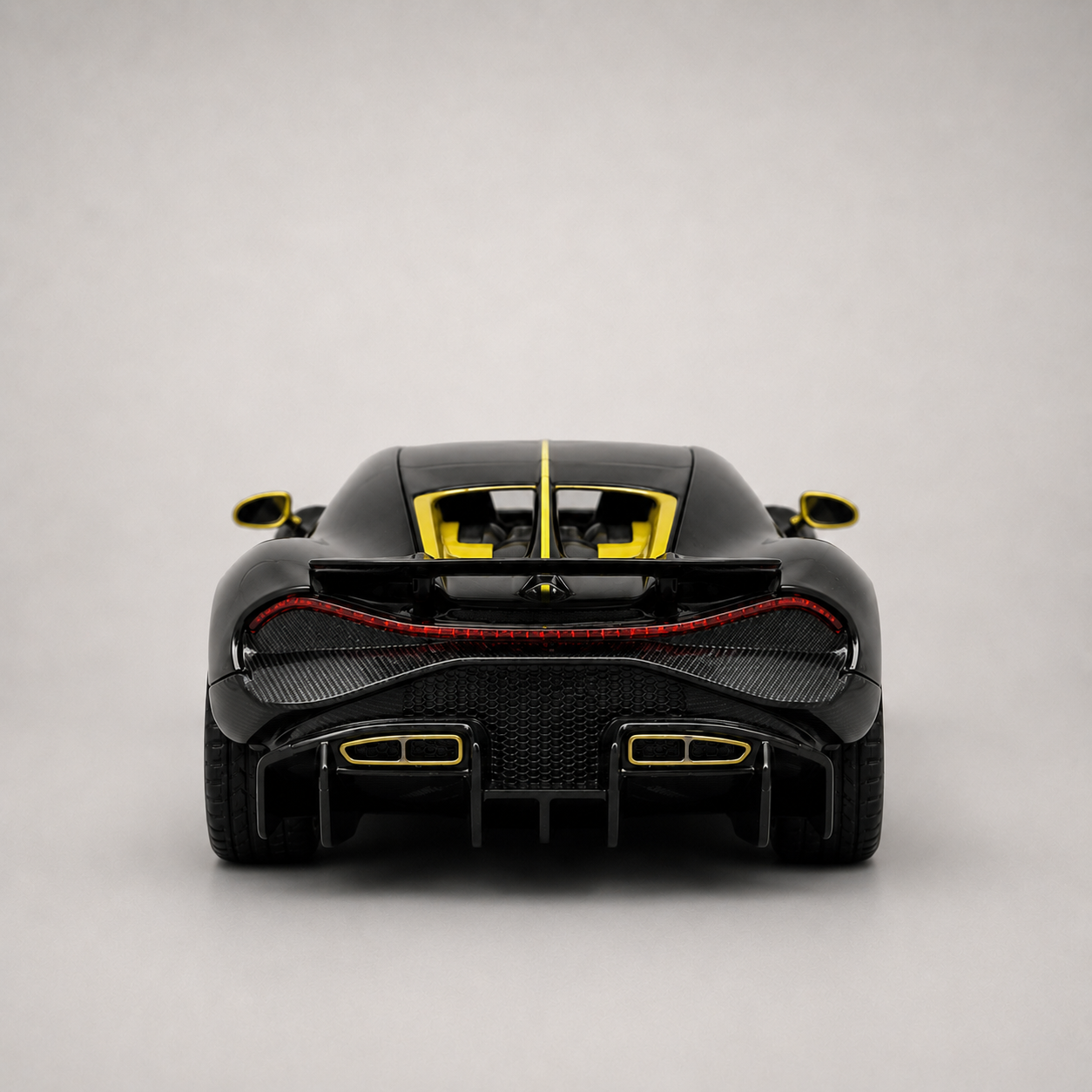 Monarque W16 Edition