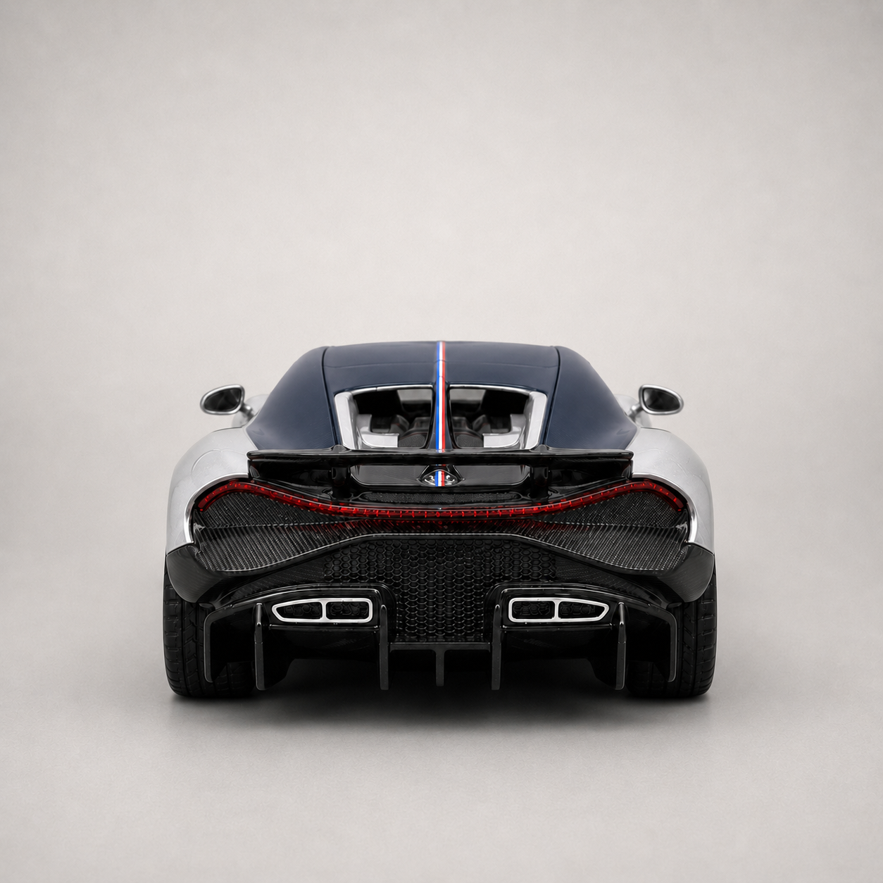 Monarque W16 Edition