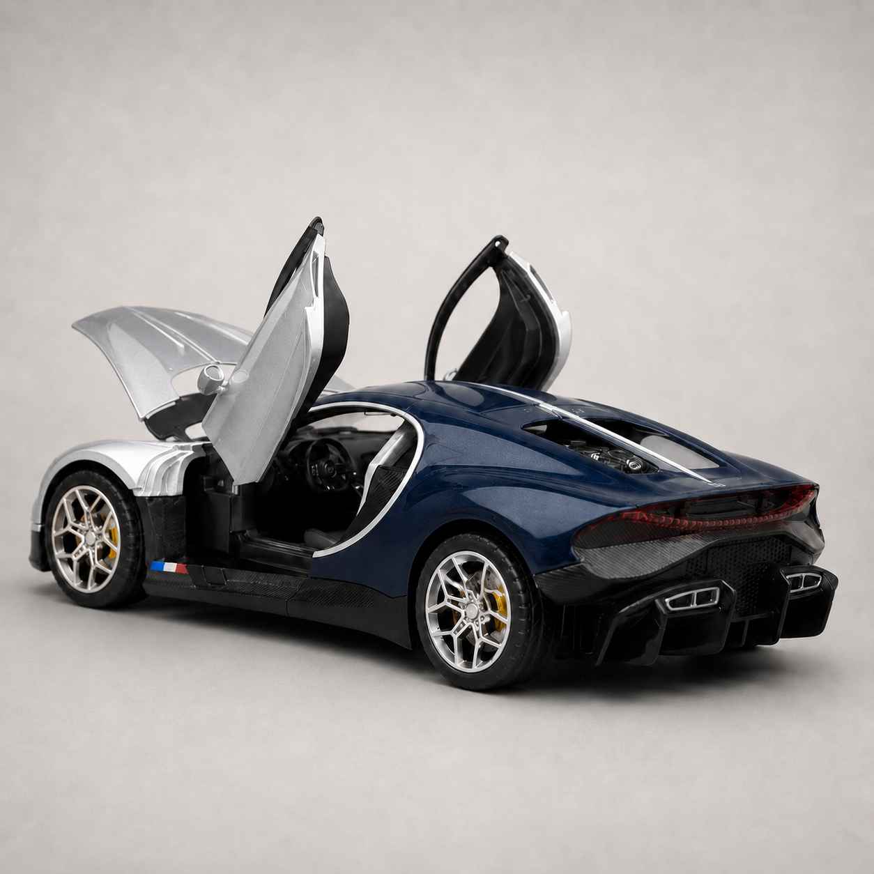 Monarque W16 Edition