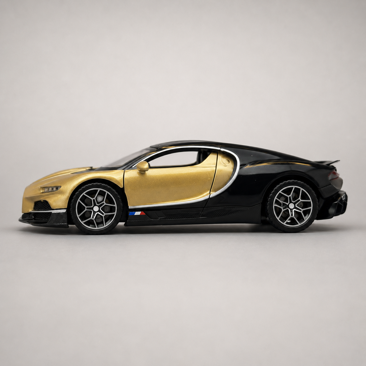 Monarque W16 Edition