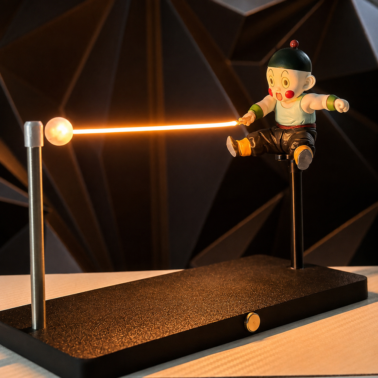 Chiaotzu Amber Energy Lamp figure detail view.